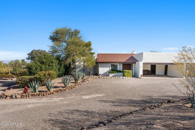 100 N Lazy Fox Road 3, Wickenburg, AZ 85390