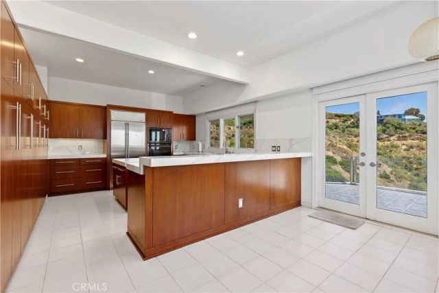 2365 Hillview Drive, Laguna Beach, CA 92651