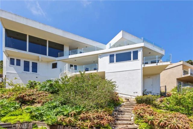 2365 Hillview Drive, Laguna Beach, CA 92651