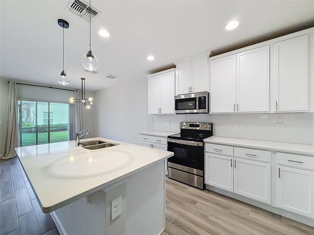 232 CAPE HONEYSUCKLE PLACE, Sanford, FL 32771