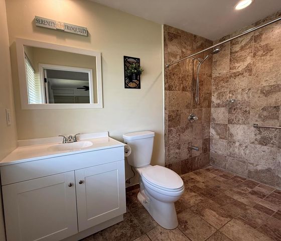 1014 SE 4th Court, Deerfield Beach, FL 33441