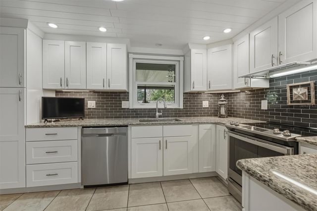 133 ALTAIR ROAD, Venice, FL 34293