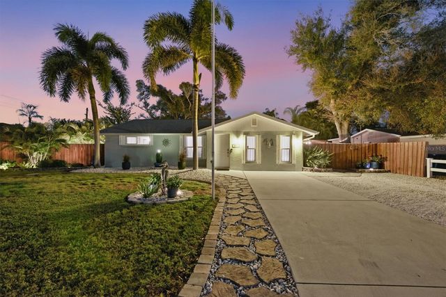 133 ALTAIR ROAD, Venice, FL 34293