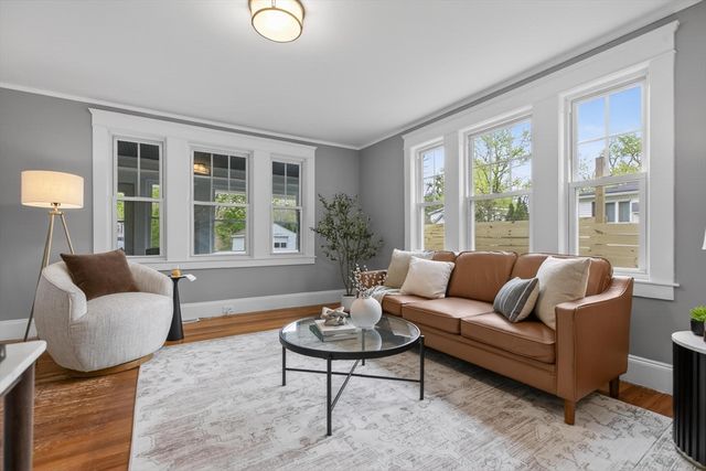 112 Percy St, Dracut, MA 01826