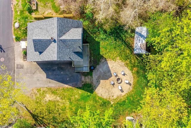 112 Percy St, Dracut, MA 01826