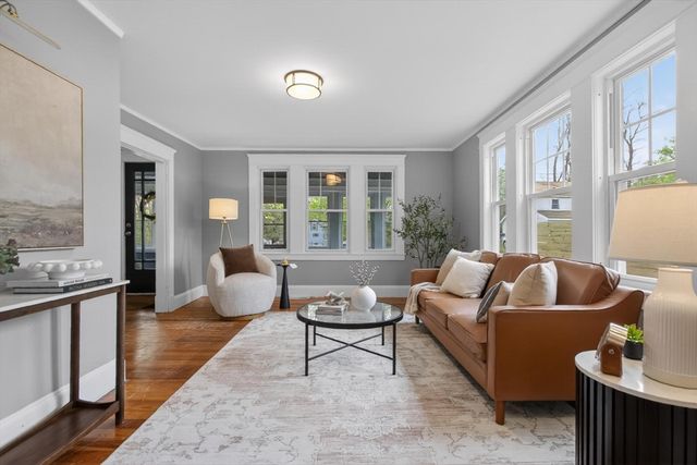112 Percy St, Dracut, MA 01826