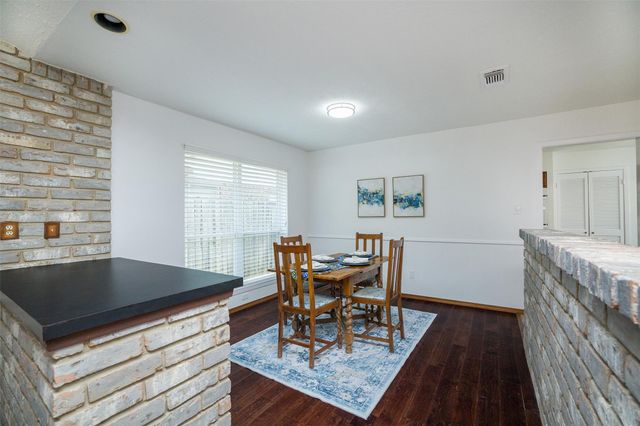 12410 Pantano Drive, Houston, TX 77065