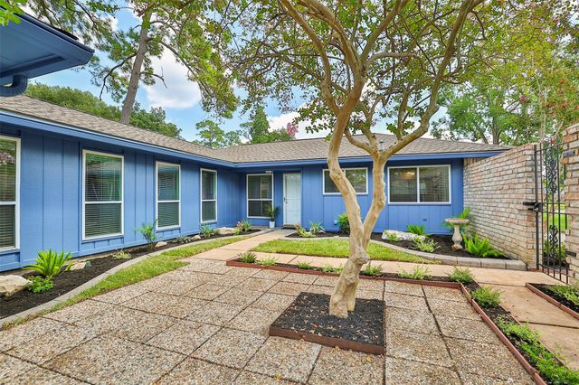 12410 Pantano Drive, Houston, TX 77065