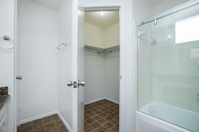 12410 Pantano Drive, Houston, TX 77065