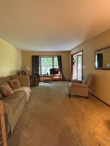 43618 Carla Drive, Paw Paw Twp, MI 49079