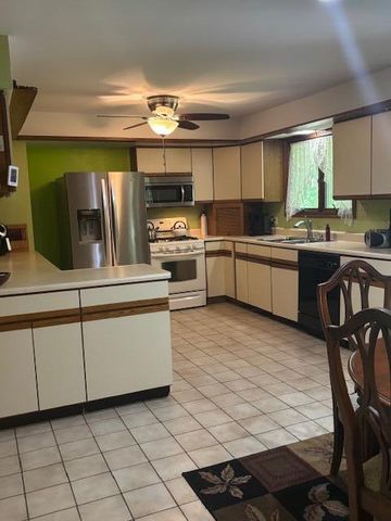 43618 Carla Drive, Paw Paw Twp, MI 49079