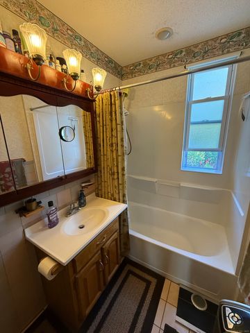 15 Forest Street L, Manchester, CT 06040
