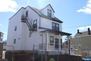 10 Bruen Avenue, Irvington, NJ 07111