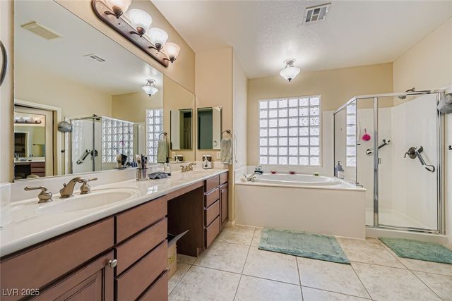 10024 Scenic Walk Avenue, Las Vegas, NV 89149