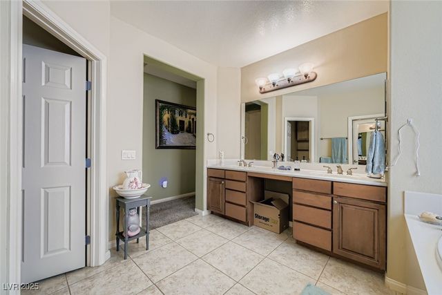 10024 Scenic Walk Avenue, Las Vegas, NV 89149