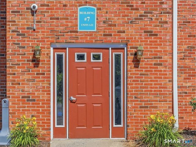1001 Old Colony Road 7-15, Meriden, CT 06451
