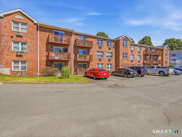 1001 Old Colony Road 7-15, Meriden, CT 06451