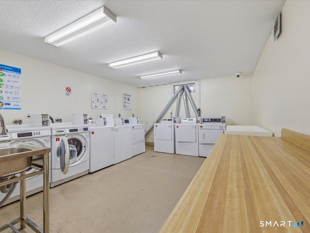 1001 Old Colony Road 7-15, Meriden, CT 06451