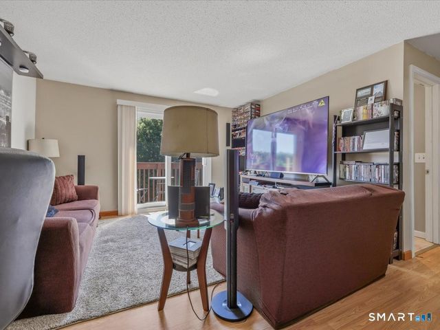 1001 Old Colony Road 7-15, Meriden, CT 06451