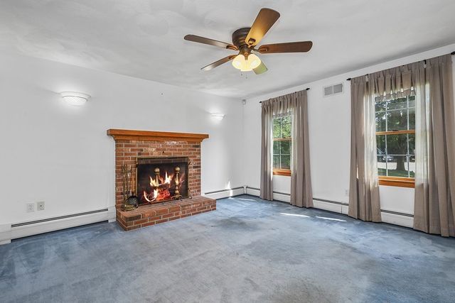 44 Winterberry, Attleboro, MA 02703