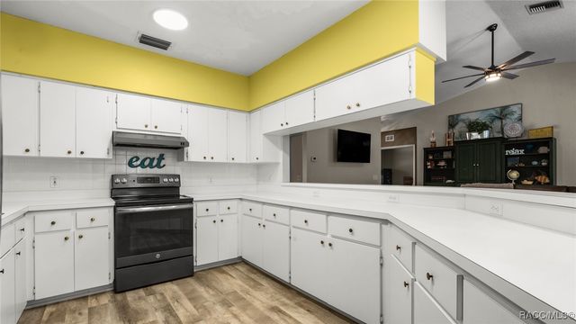 19396 SW 100th Loop, Dunnellon, FL 34432