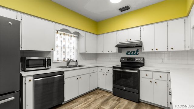 19396 SW 100th Loop, Dunnellon, FL 34432