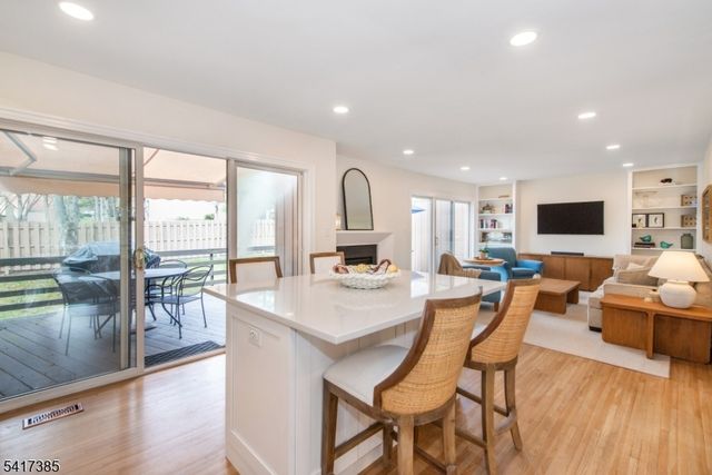 10 Hemlock Ln, Harding Twp., NJ 07960