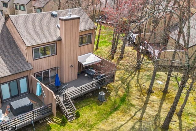 10 Hemlock Ln, Harding Twp., NJ 07960