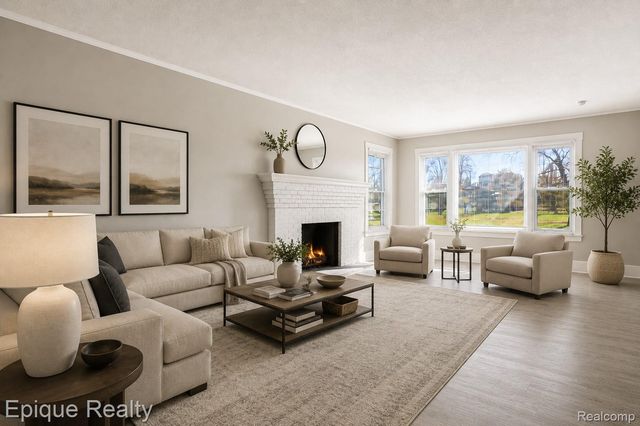 64 Glendale Street, Highland Park, MI 48203