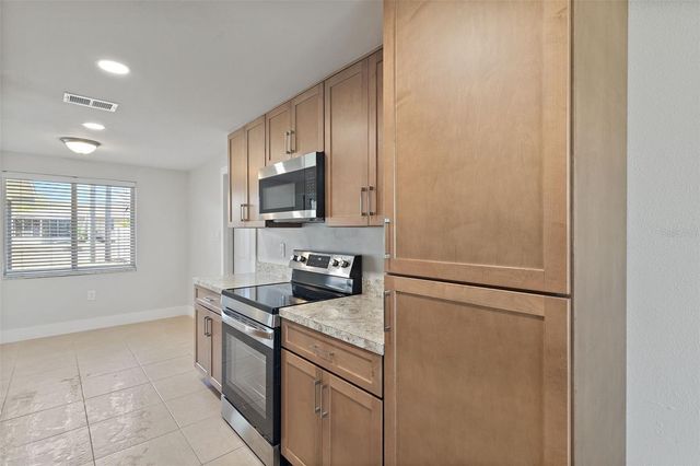 441 GREENWICH AVENUE NW, Port Charlotte, FL 33952