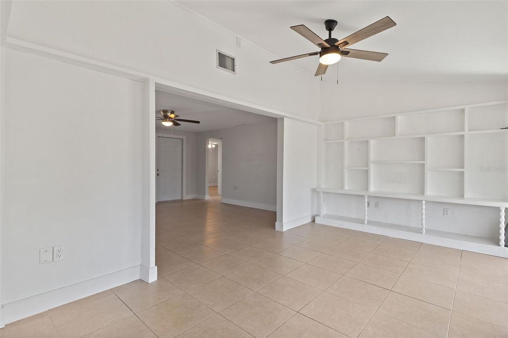 Image 24 of property listing at 441 GREENWICH AVENUE NW, Port Charlotte, FL 33952