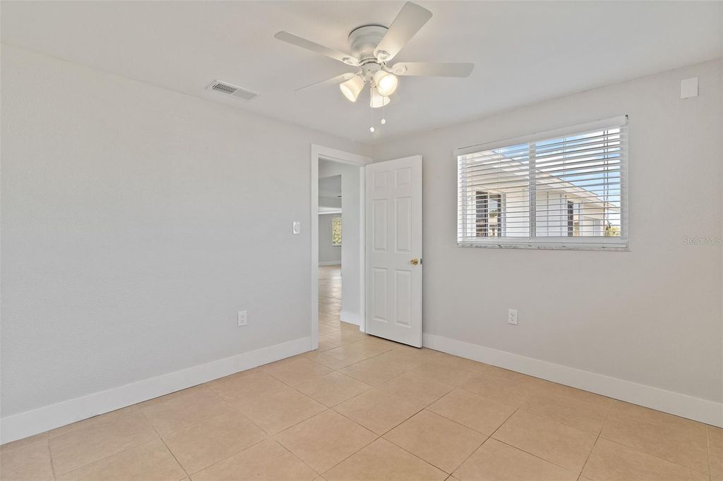 Image 30 of property listing at 441 GREENWICH AVENUE NW, Port Charlotte, FL 33952