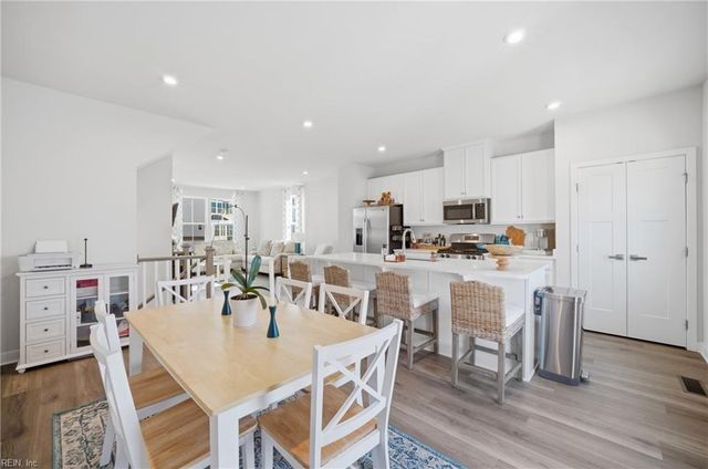 1218 Gunboat DR E, Suffolk, VA 23435