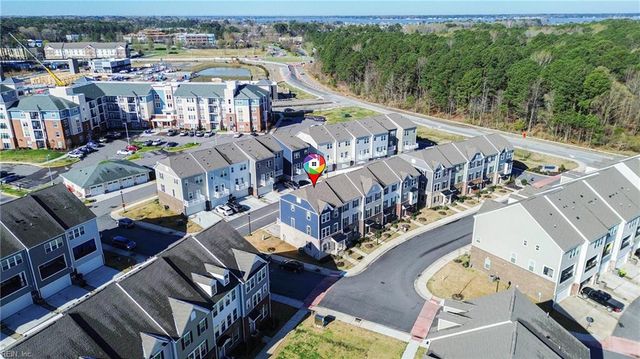 1218 Gunboat DR E, Suffolk, VA 23435