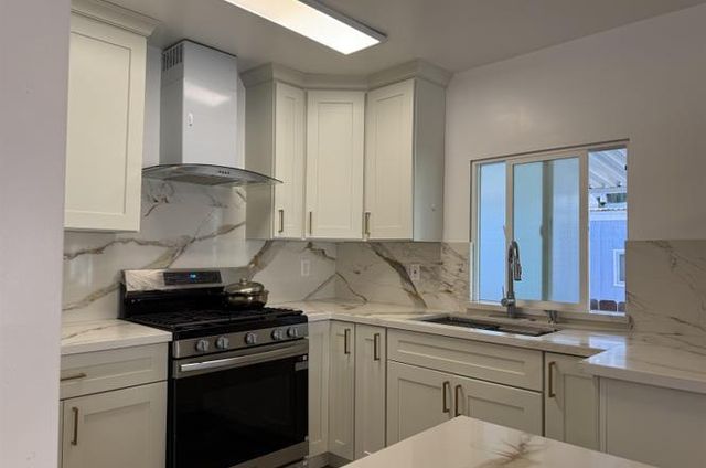 2151 Old Oakland Road 324, San Jose, CA 95131
