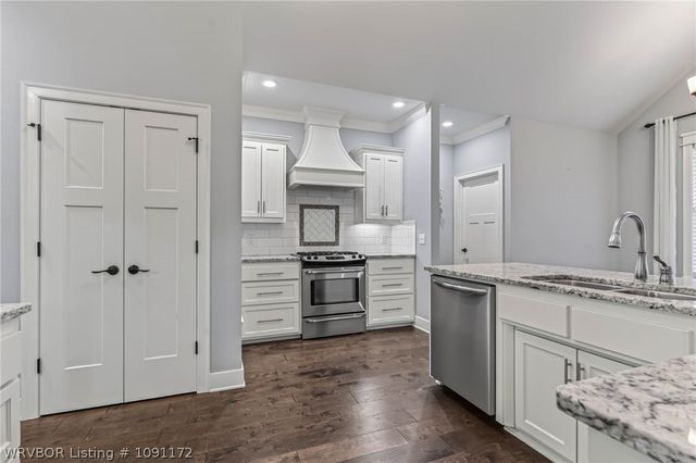 8501 Silverstone Court, Fort Smith, AR 72916