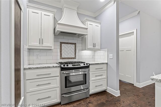 8501 Silverstone Court, Fort Smith, AR 72916