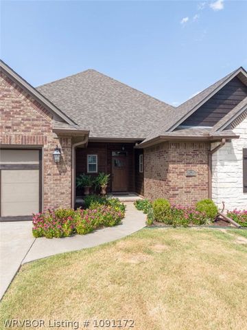 8501 Silverstone Court, Fort Smith, AR 72916