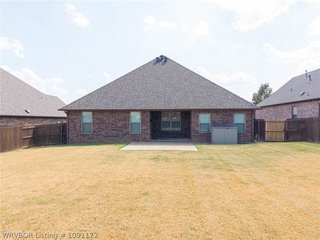 8501 Silverstone Court, Fort Smith, AR 72916