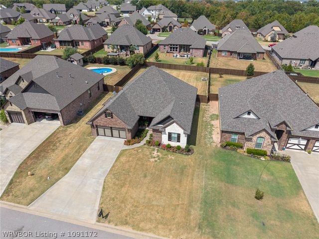 8501 Silverstone Court, Fort Smith, AR 72916