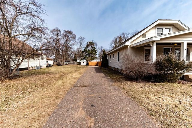 716 Mansfield Street, Chippewa Falls, WI 54729