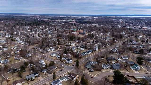 716 Mansfield Street, Chippewa Falls, WI 54729