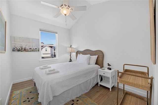 15038 Kokomo Dr, Corpus Christi, TX 78418
