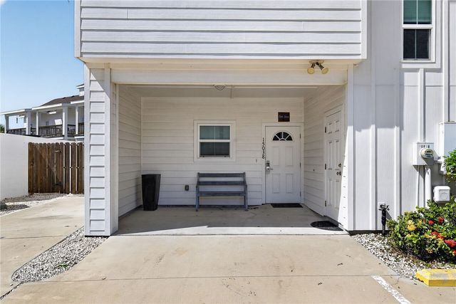 15038 Kokomo Dr, Corpus Christi, TX 78418