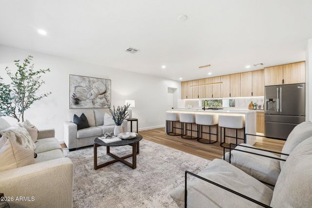 1211 W RANCHO Drive, Phoenix, AZ 85013