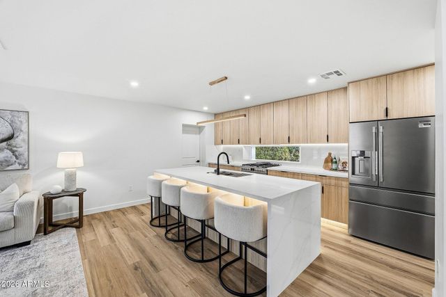 1211 W RANCHO Drive, Phoenix, AZ 85013