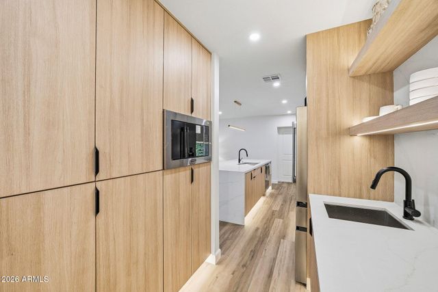 1211 W RANCHO Drive, Phoenix, AZ 85013