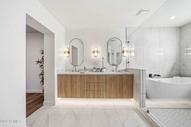 1211 W RANCHO Drive, Phoenix, AZ 85013