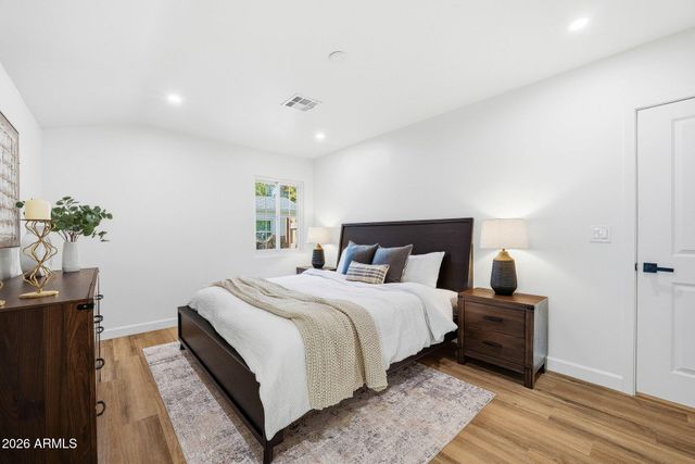 1211 W RANCHO Drive, Phoenix, AZ 85013