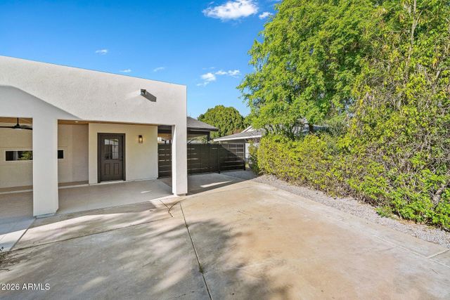 1211 W RANCHO Drive, Phoenix, AZ 85013